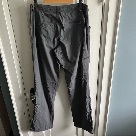 SOLD ‼️ Patagonia Quandry Hiking Pants Forge Grey US SZ 8 - Picture 4 of 13